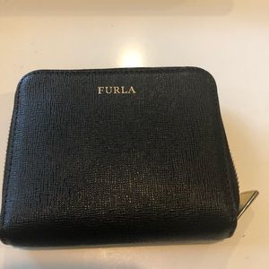 Furla zip wallet